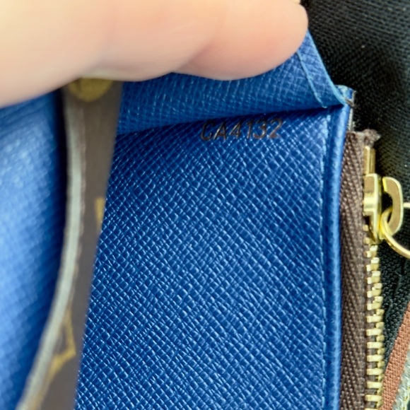 Authentic Louis Vuitton Wallet - Picture 6 of 10